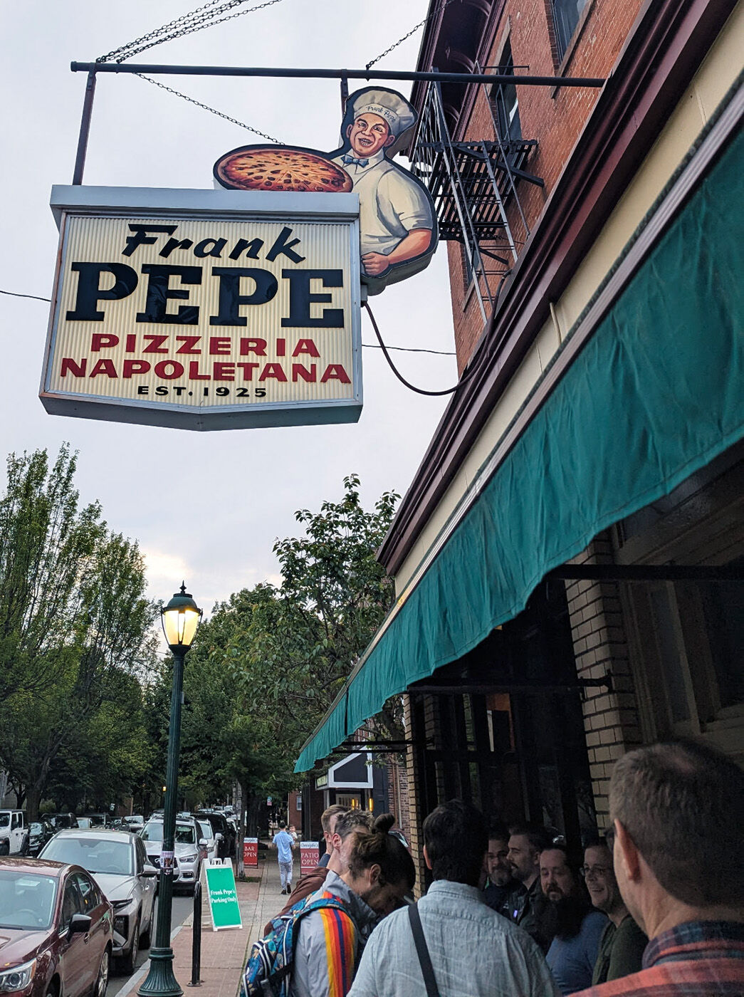 Frank Pepe Pizzeria Napoletana